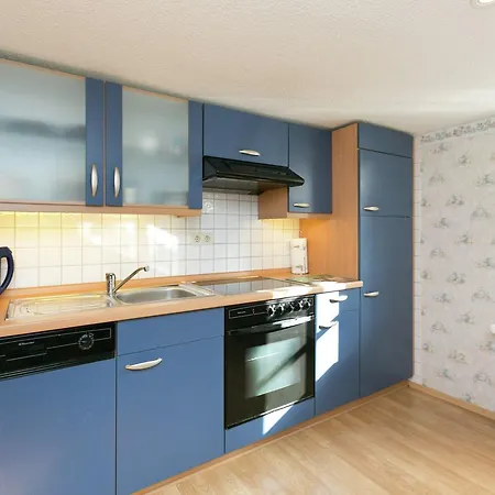 Apartment Beautiful In With Garden *